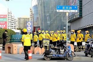 每体：巴萨仍有意尼科-威廉姆斯，与球员随行人员一直保持着联系